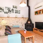 Sis Quartons Holiday home