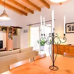 Holiday home Sis Quartons *