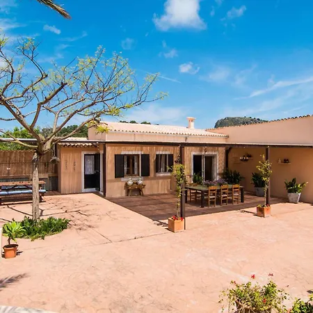 Sis Quartons Ferienhaus