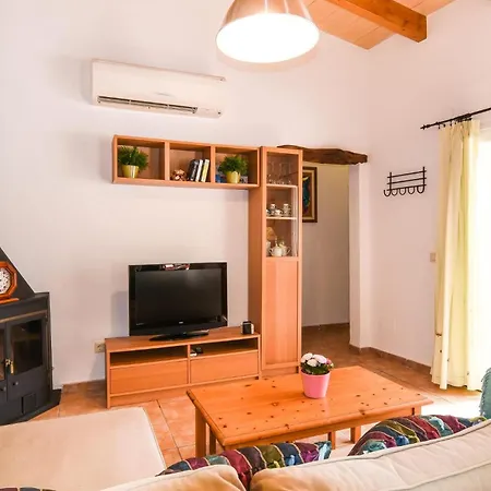 Sis Quartons Holiday home