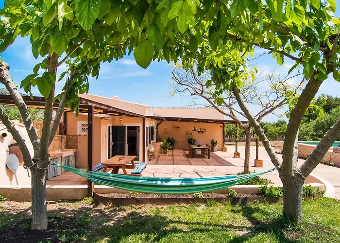 Ferienhaus Sis Quartons